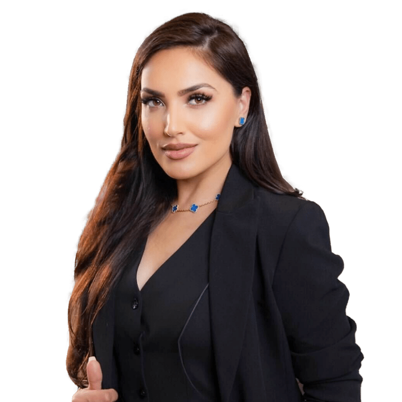 Nina Nawabi
