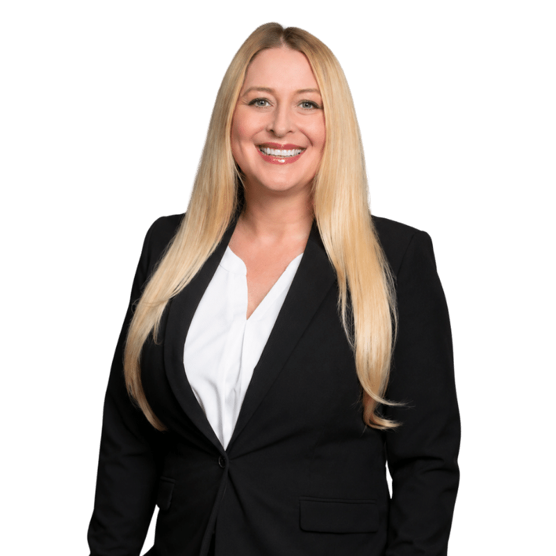 SJ-Attorney-Sara-Thomas-Headshot-800x800