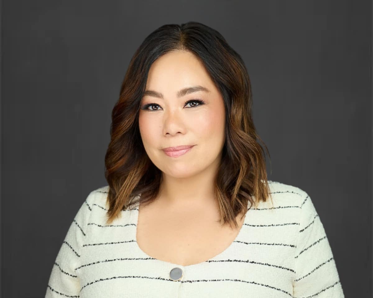 SJ-Angie-Kwik-Headshot-400x320x3 (1)