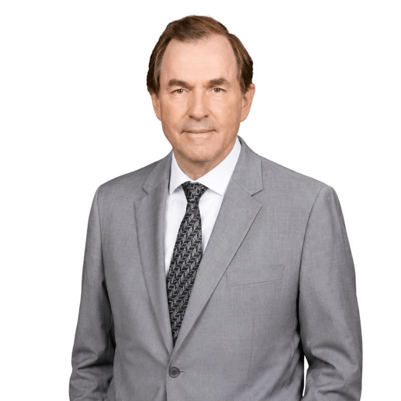 SJ-Attorney-Tom-Lamore-Headshot-800x800