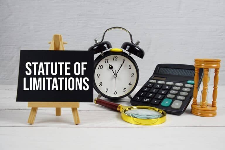 A graphic of the statute of limitations and a timer
