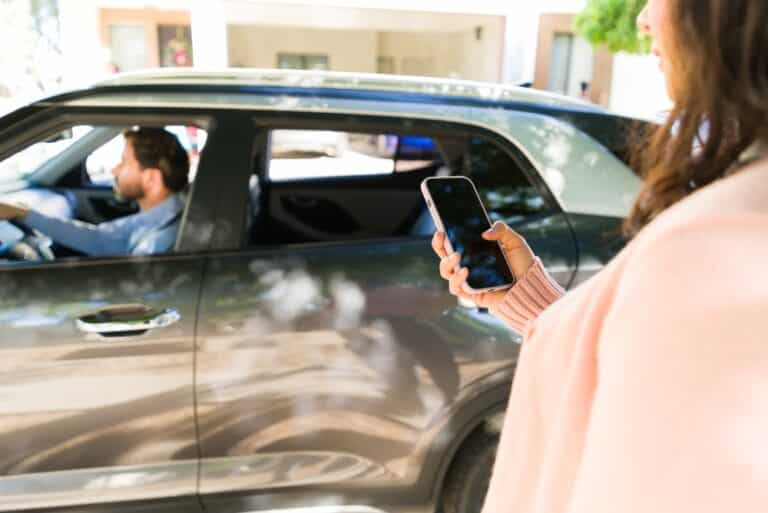 What Are the Uber and Lyft Driver Standards?